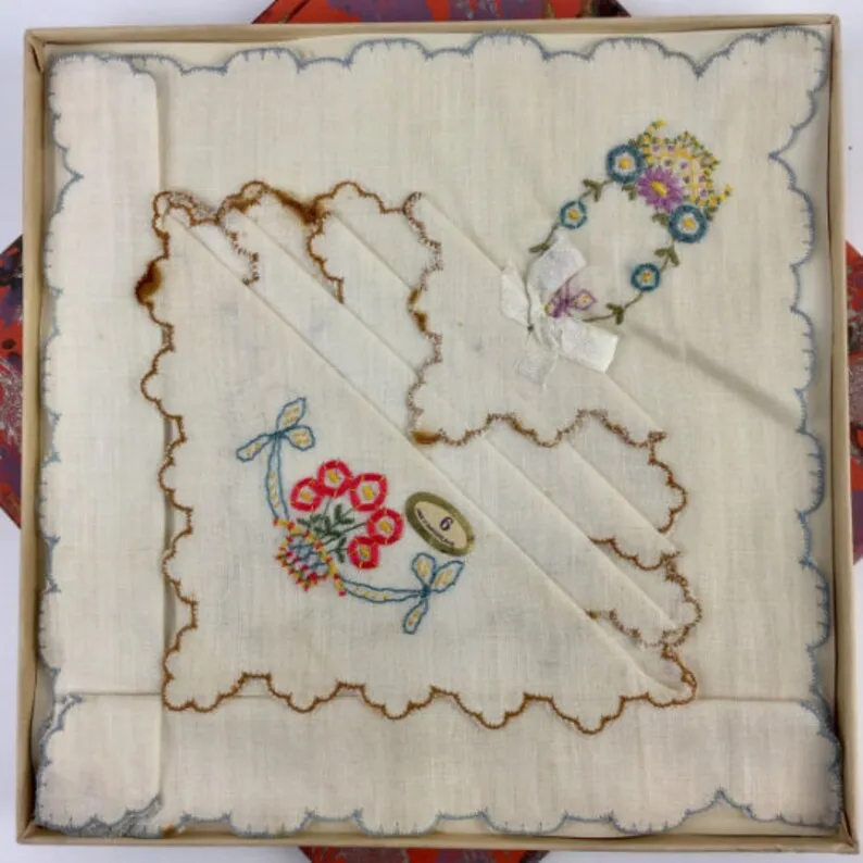 1920s Art Deco Handkerchiefs with Box, Butterfly Print