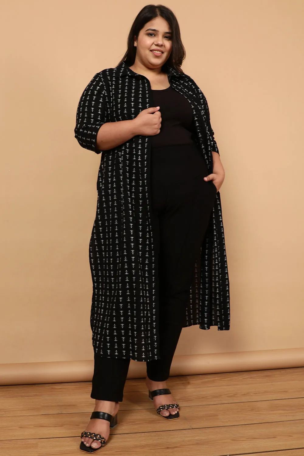 Black Linear Printed Cotton Kurta Shrug