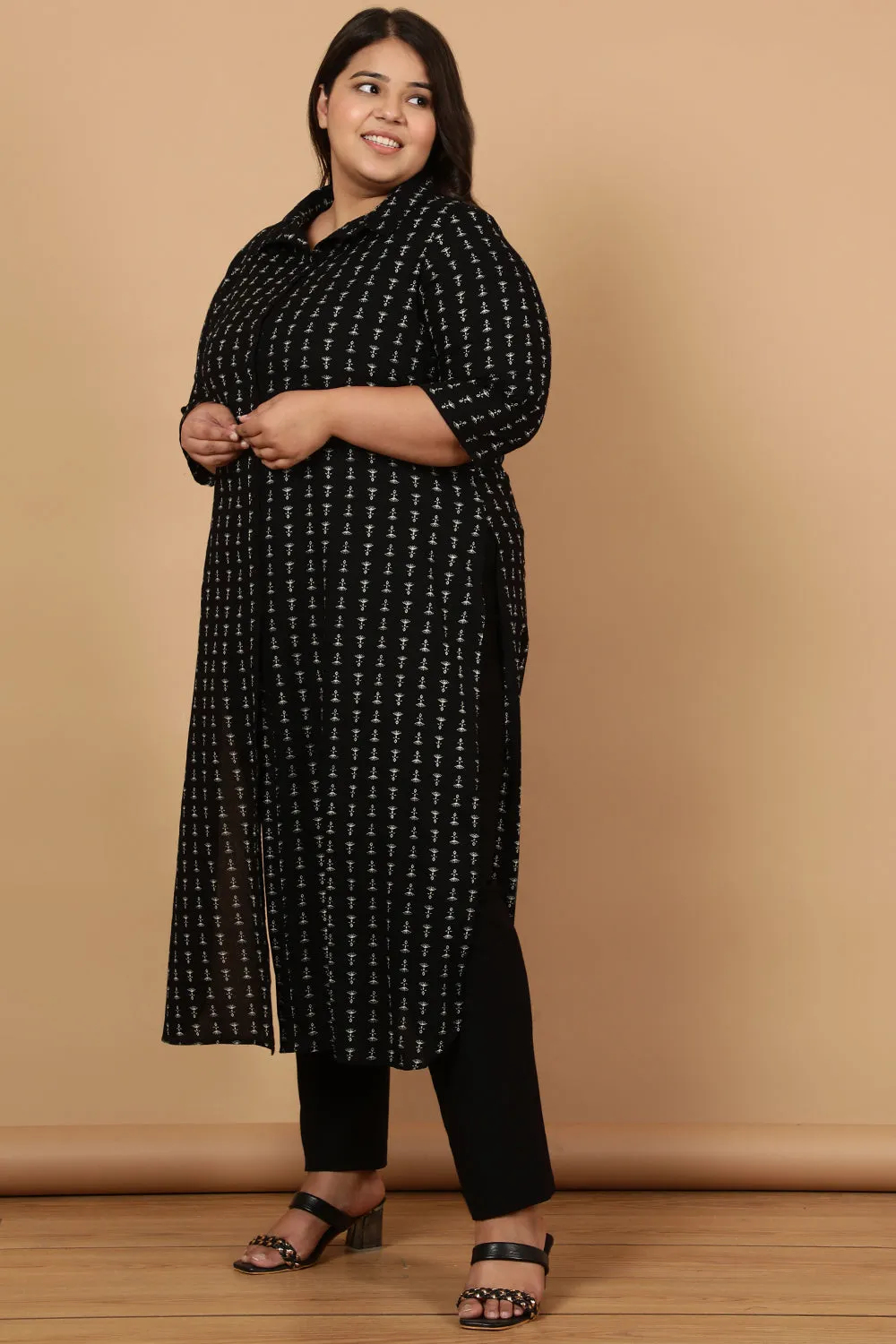 Black Linear Printed Cotton Kurta Shrug