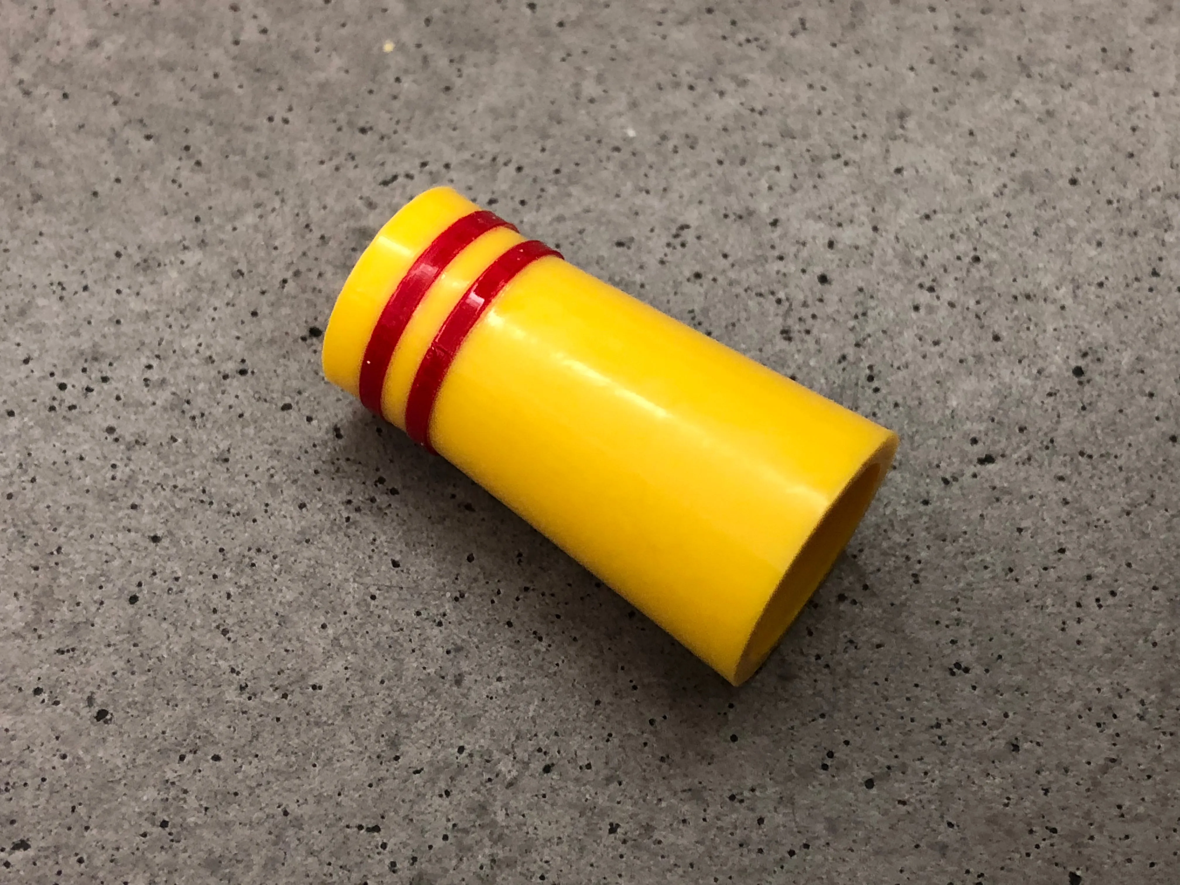 Flat-Top 12 Ferrules Yellow with Double Red Stripes